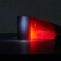 Kulur Metalliku Speċjali Għal Żigarella Ħamra